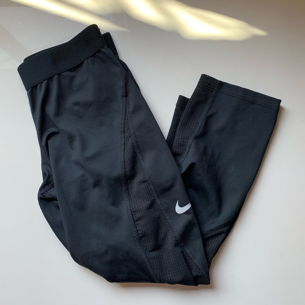 Nike 3/4 length dri-fit pants